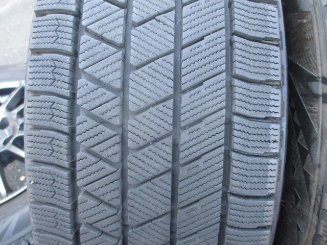 JDM Bridgestone VRX3 205/65R16 tires for BMW 2 Series Active Tourer - Image 7