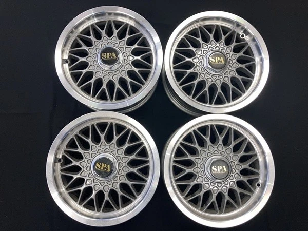 JDM B5 Old Car Wheel SPA Aluminum Wheel 14x6J Offset 25 PCD: 114.3 4-L No Tires