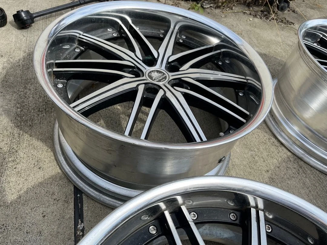 JDM wheel No Tires - Image 4