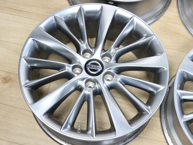 JDM Rare ItemNISSAN V37 Skyline OEM 7.5J +45 18in PCD114.3 4Book V36 C No Tires - Image 3