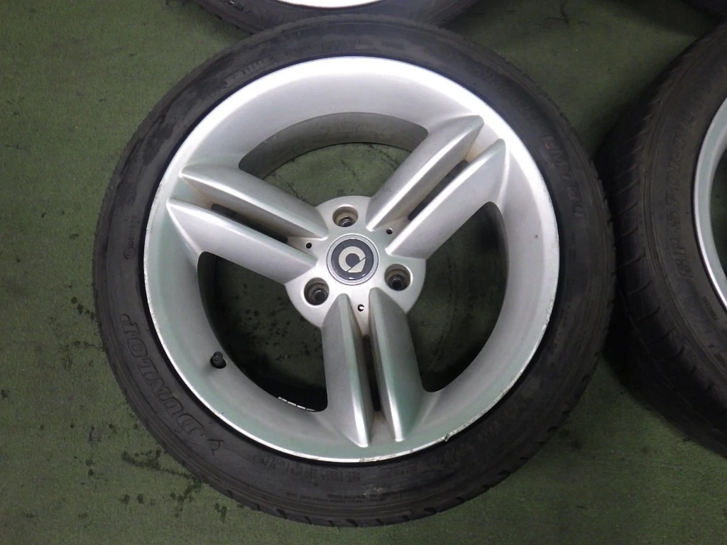JDM Genuine Smart Roadster 166.5J 7J PCD112 3-lug aluminum wheels and No Tires - Image 2