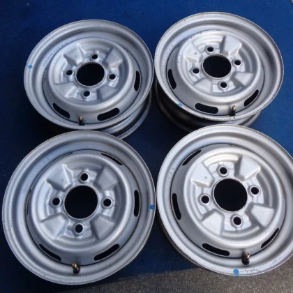 JDM Rare TOPY Steel Iron Chin 4-Book Set 4J/+35 PCD 114.3 Hub Diameter No Tires