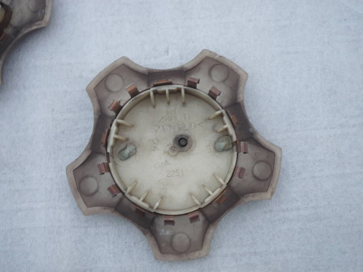 JDM Genuine Toyota Altezza Wheel Center Caps 4 Individual No Tires - Image 7