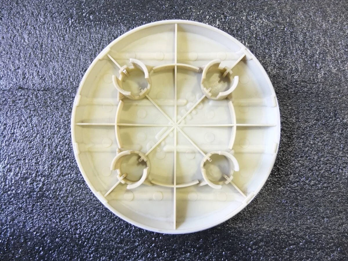 JDM Genuine Nissan center cap for Pao PK10 wheel cover 1 sheet discont No Tires - Image 2