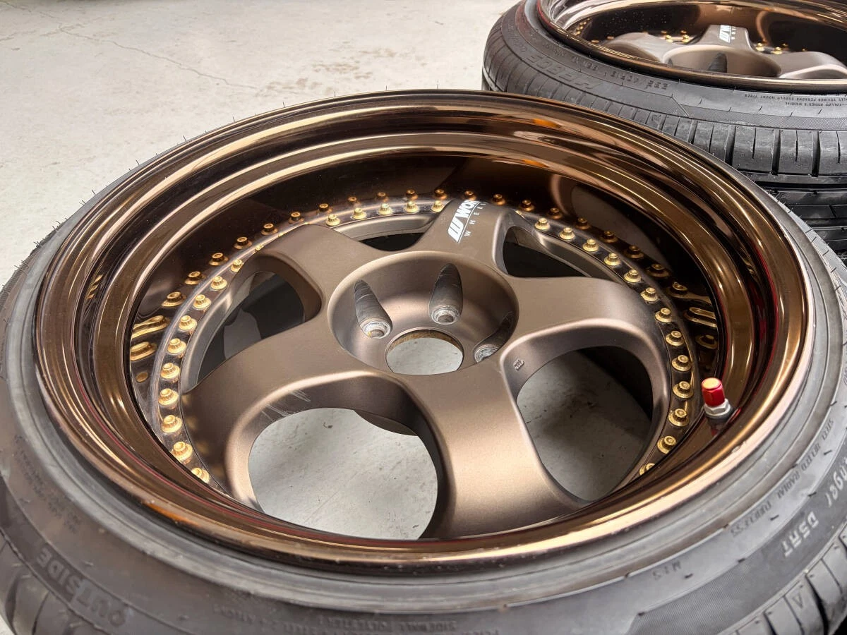 JDM WORK MEISTER S1 3P 1910.5J Offset-1 5H-114.3 2017 Gold Pierced Bol No Tires - Image 3