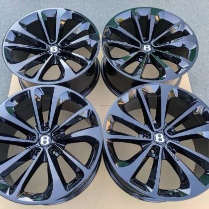 JDM Bentley Bentayga Genuine 21 Gloss Black 4Book No Tires