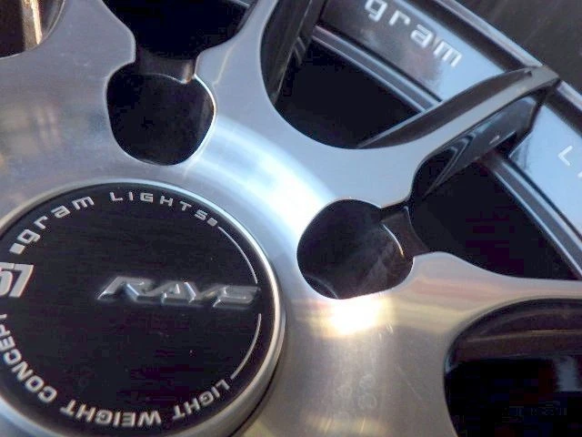 JDM 3209ARAYS GL-57 GMA18x7.5J 5H 114.3 +504Book RAYS No Tires - Image 6