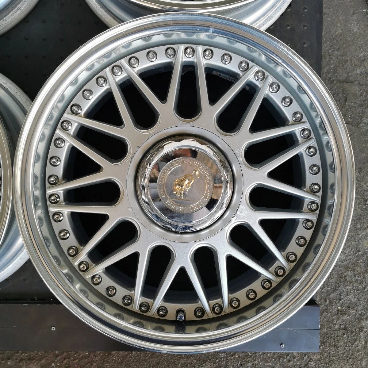JDM L2-4 4-Book Price 17x7.5J 6x139.7 ET+25 Hub 108 SUPER STAR LODIO D No Tires - Image 5