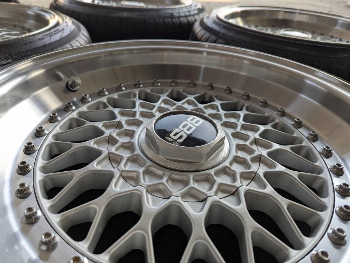 JDM Rare BBS RS040 16x8J+24/8.5J+18 4H PCD114.3 rebarreled and polishe No Tires - Image 7