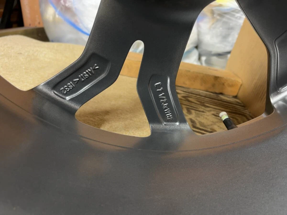 JDM BMW X3 G01 X4 G02 Genuine 194Book Set No Tires - Image 10