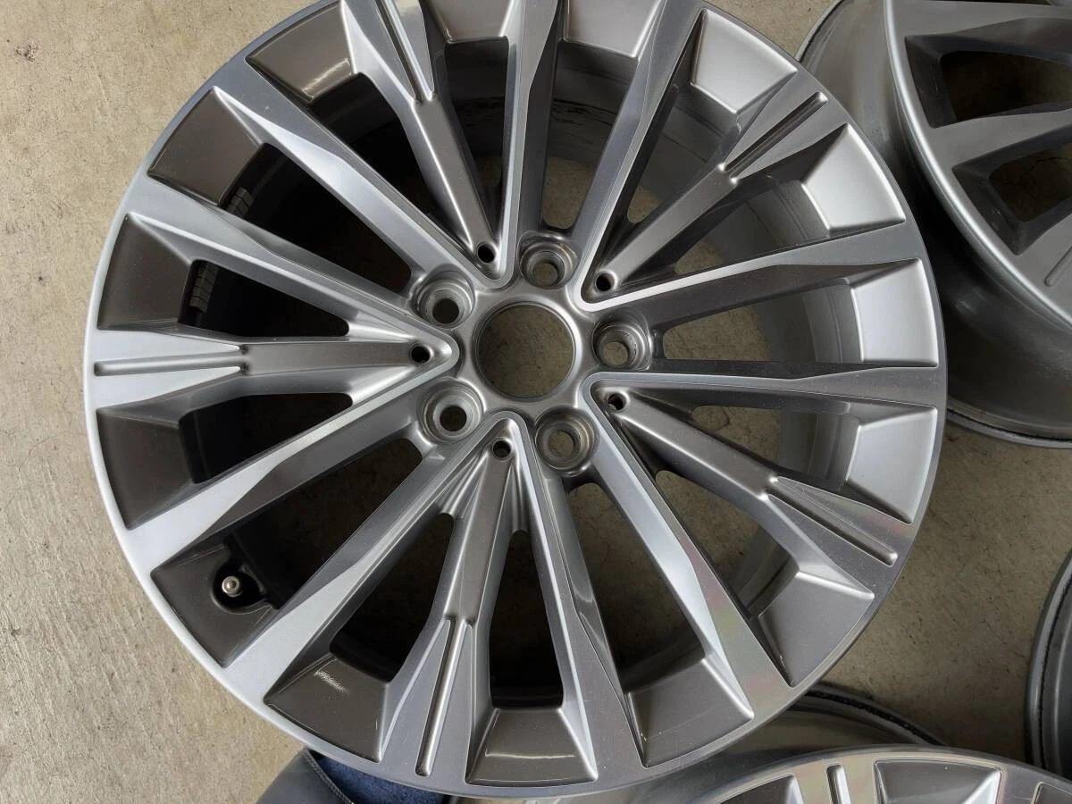 JDM Genuine BMW F45/F46 Active Tourer/Gran Tourer late model 174Book No Tires - Image 6