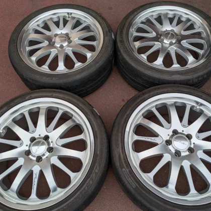 JDM Beautiful luxury WALD Alphard Vellfire Estima CX5 Crown Fuga Celsi No Tires