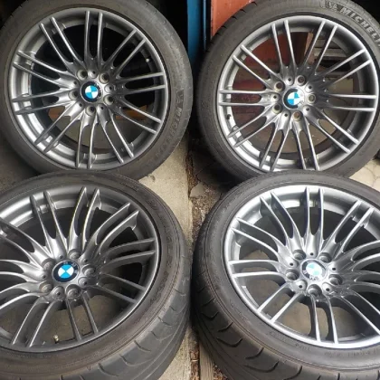 JDM BMW M3 Genuine 4Wheels no tires 18x8.5+29 9.5+23 5x120