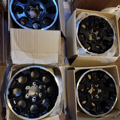 JDM Rare new carFJ Cruiser black color package genuine aluminum wheels No Tires