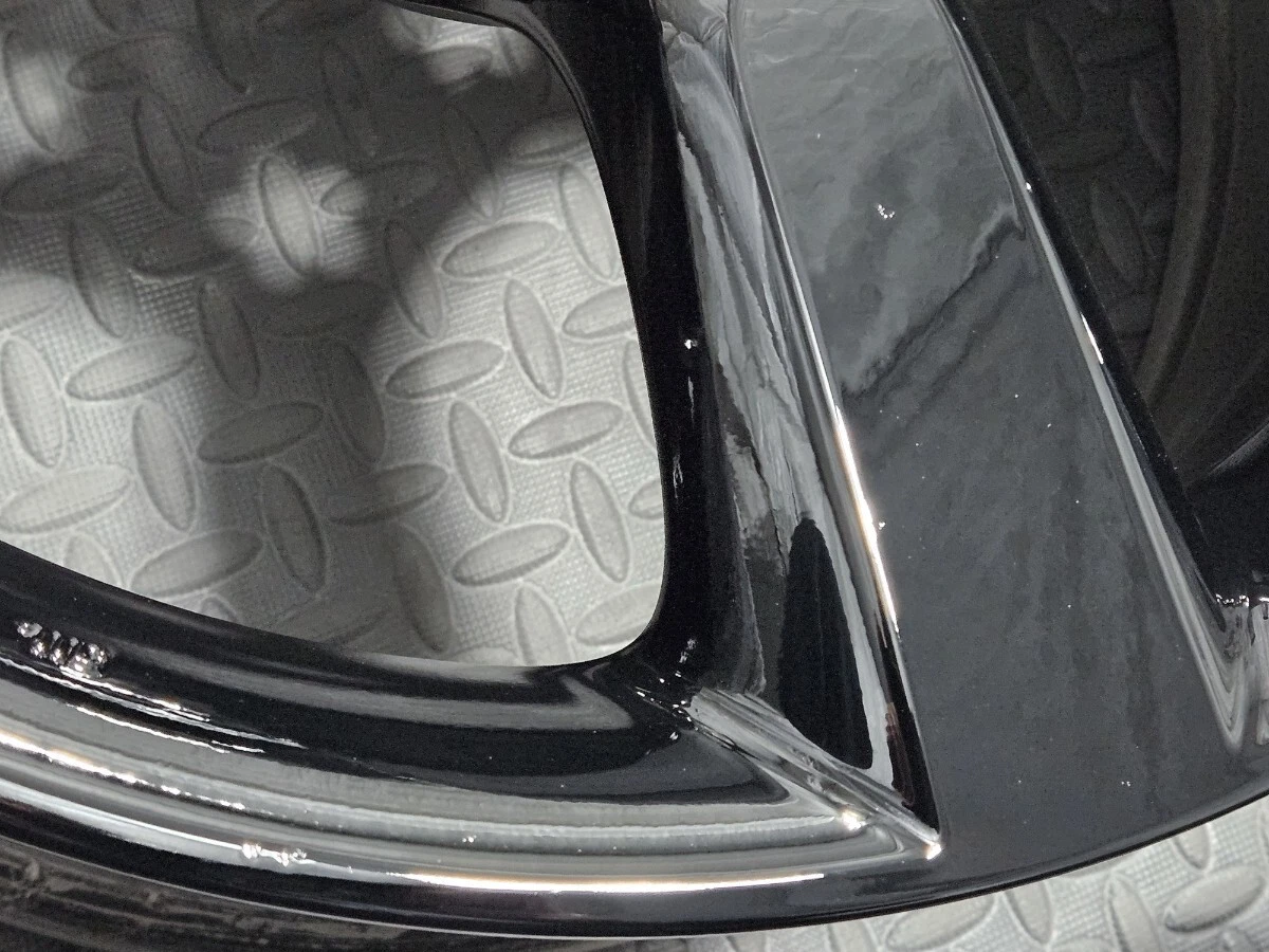 JDM Glossy black paint. Nissan Fairlady Z Z33 late model genuine 18PCD No Tires - Image 8