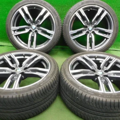 JDM Used 4Book 245/40R19 wheels and tires 2019 70% tread remaining for No Tires