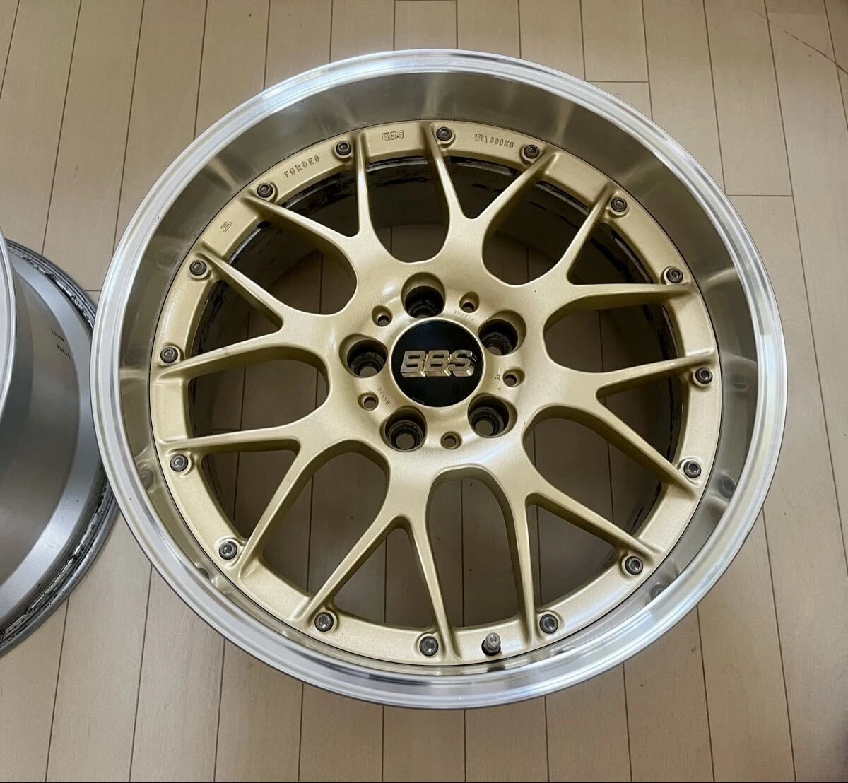 JDM BBS RS-GT 189.5J+15 PCD114.3 5H forging gold 2-piece GT-R size dee No Tires - Image 3