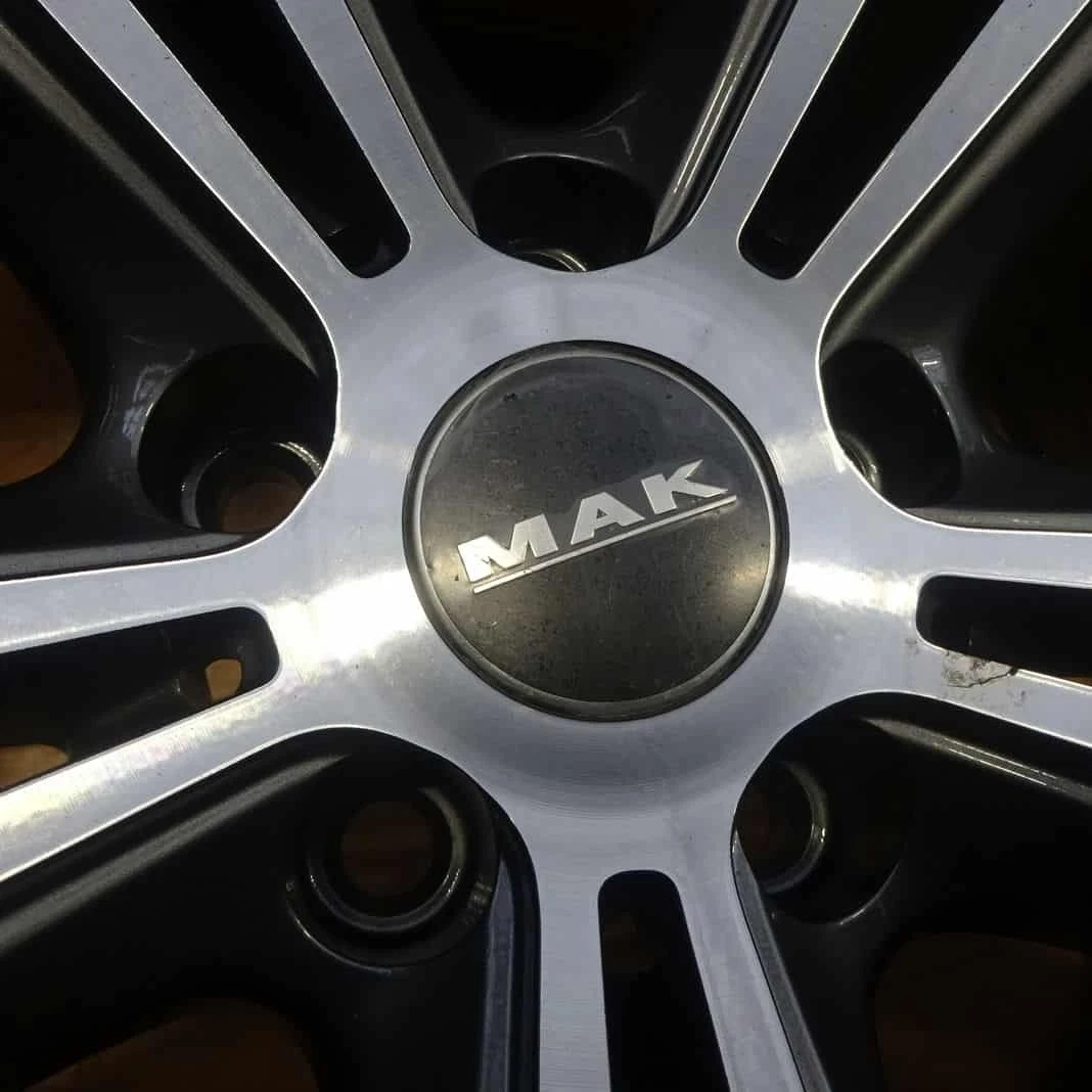 JDM Winter 4BookSET Corporate Address 265/50R199J 110Q Bridgestone Bri No Tires - Image 3