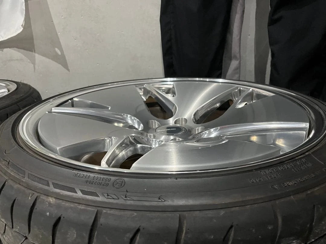 JDM Work Gnosis CVD 21 inch 9.5j 32 114.3 No Tires - Image 8