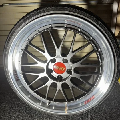 JDM BBS LM Champion Edition 20-inch wheels for LM185 and 186. No Tires