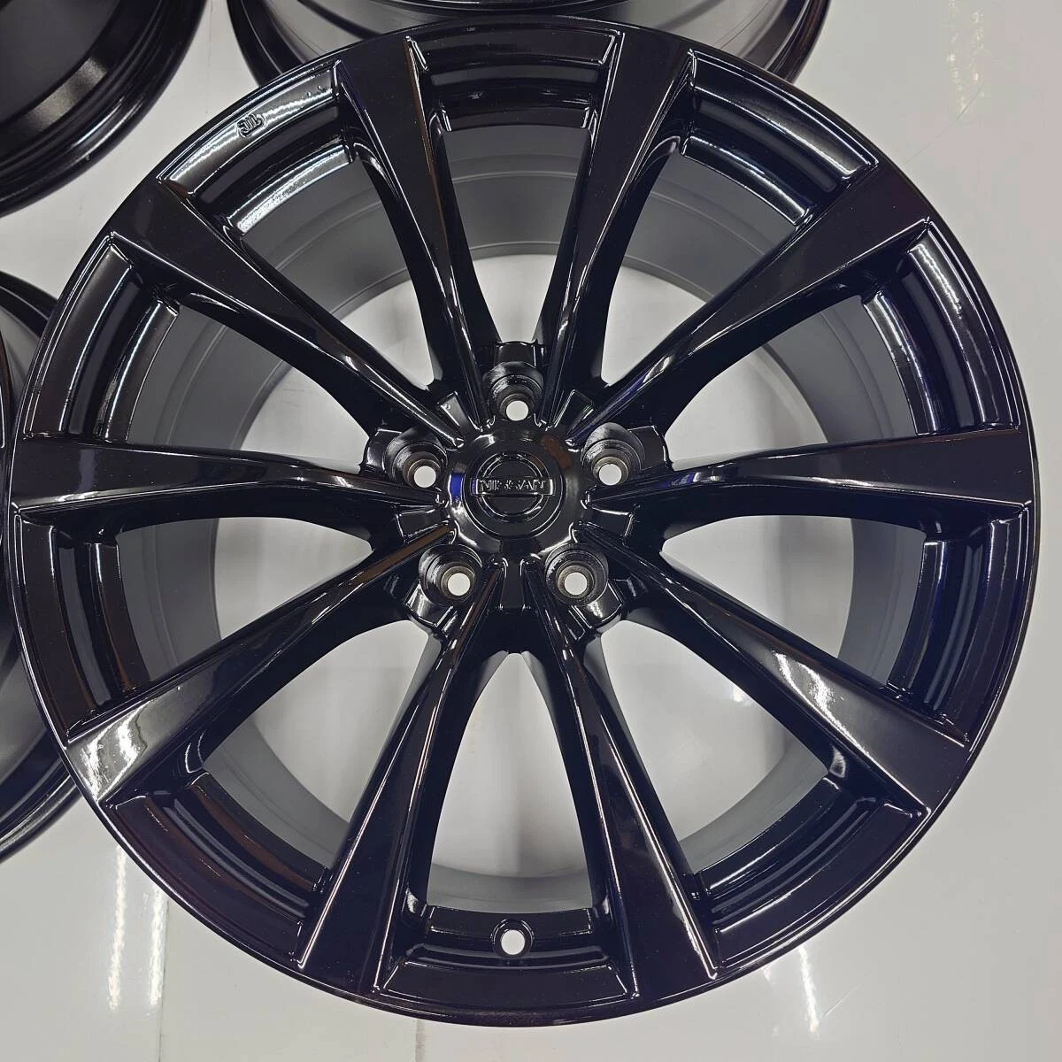 JDM Black repainting Nissan V36 Skyline Coupe genuine 19-inch wheels 8 No Tires - Image 2