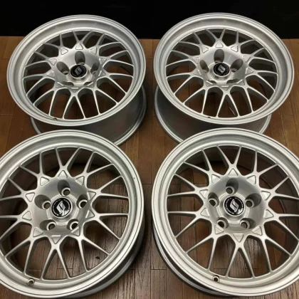 JDM Rare Nissan R32 GT-R V-Spec II with genuine BBS forging 17-inch wh No Tires