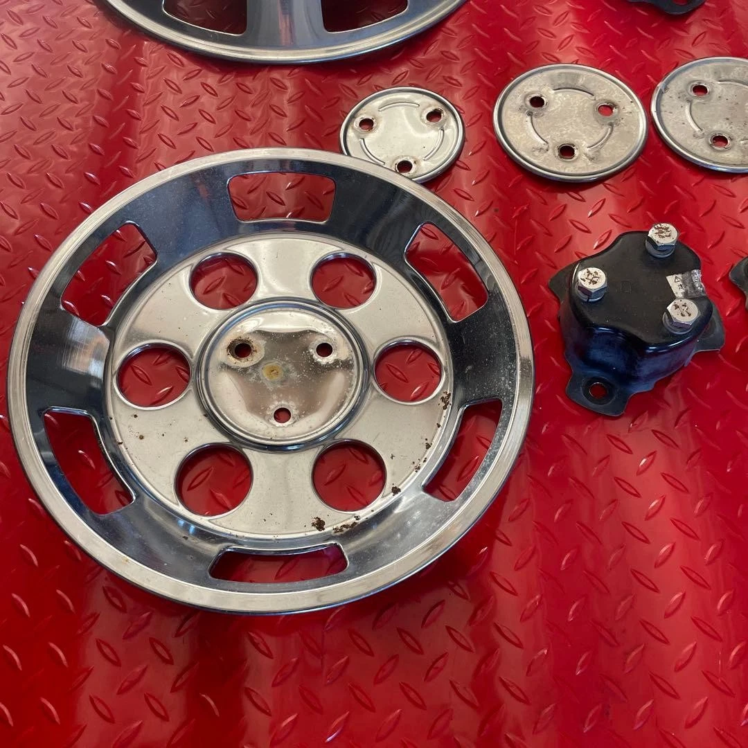 JDM Small size metal plated wheel cap cover for trucks No Tires - Image 4