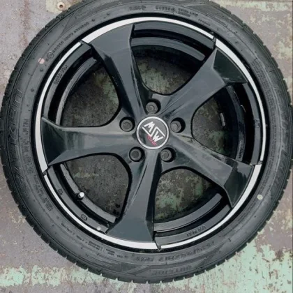 JDM Golf 7 Variant MSW 47 17 inch No Tires