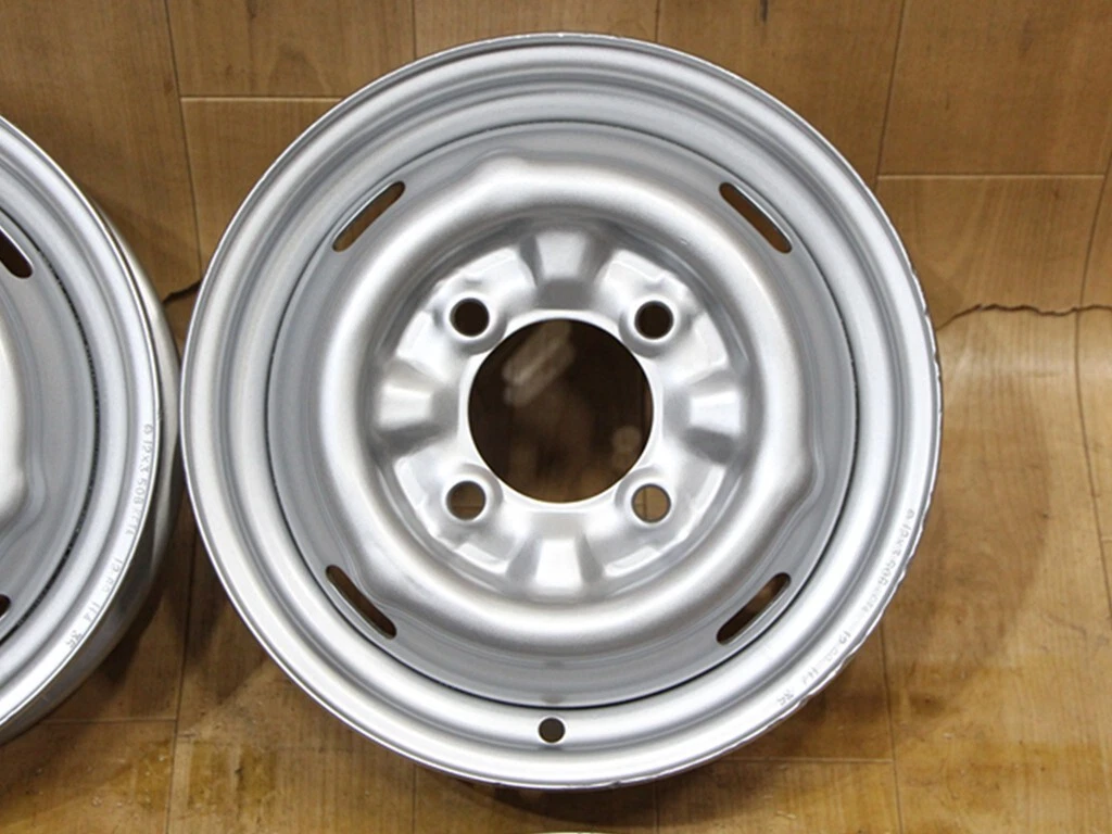 JDM B591 Old Car Rare Nissan Iron Wheels 12X3.5J+35 PCD114.3 80mm Hub No Tires - Image 3