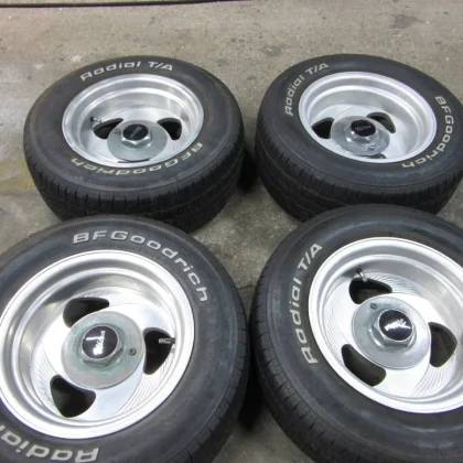 JDM JDM 245/60R15 KMC?? 15X8J PCD139.7 5-lug Jimny Escudo Village Lowr No Tires