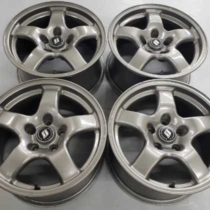JDM Rare minimal scratches. BNR32 GT-R genuine 16in 8j +30 114.3/5H fo No Tires