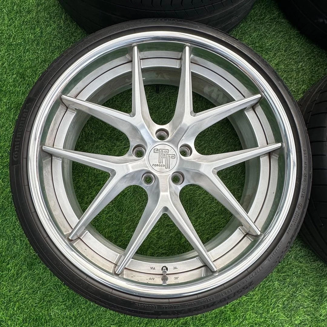 JDM T&T FORGED PCD114.3 maserati ferrari 22forging No Tires - Image 3