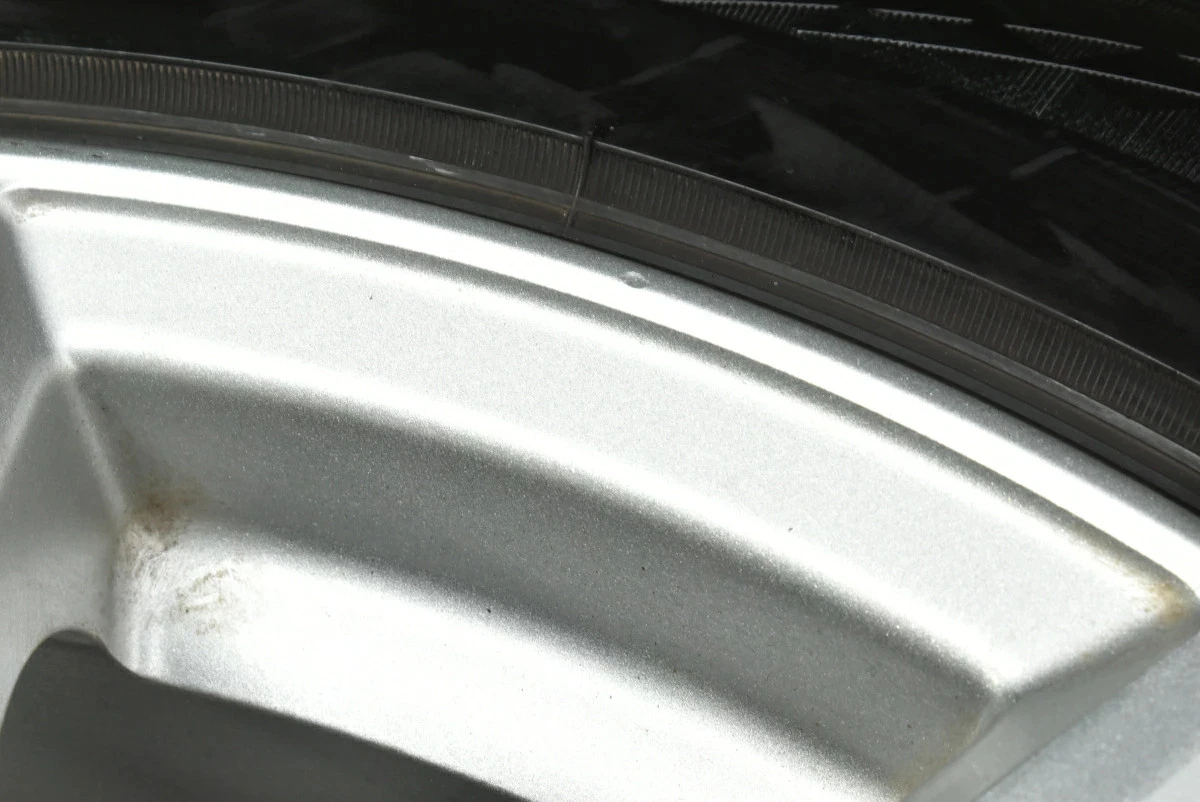 JDM Used 4-Book Wheel Set: 188.0J x 18 +45 PCD 114.3 245/45R18 100Q wi No Tires - Image 10