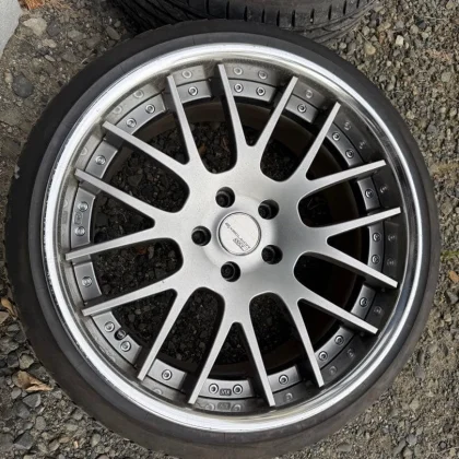 JDM SSR Executor CV03 19-inch wheels rare No Tires