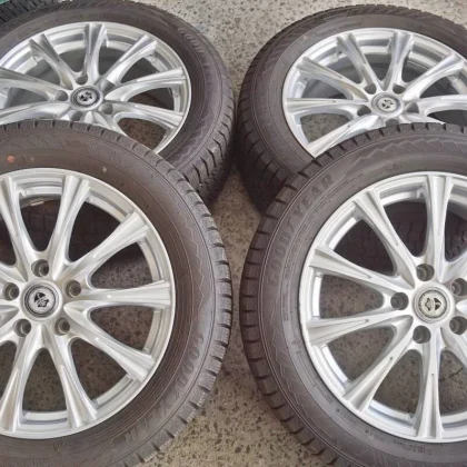 JDM Deep tread 80% 2022 Goodyear IceNavi 8 215/55R17 WEDS 7J +40 PCD11 No Tires