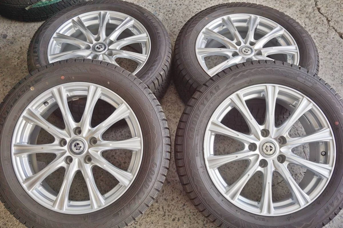 JDM Deep tread 80% 2022 Goodyear IceNavi 8 215/55R17 WEDS 7J +40 PCD11 No Tires