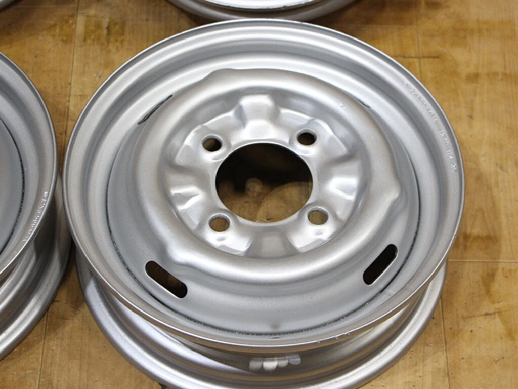 JDM B591 Old Car Rare Nissan Iron Wheels 12X3.5J+35 PCD114.3 80mm Hub No Tires - Image 5