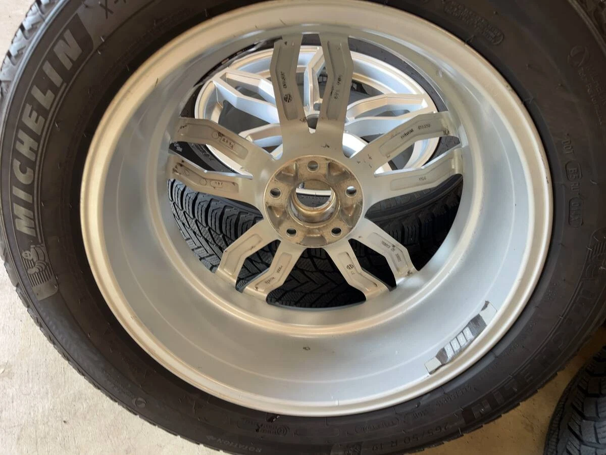 JDM BMW X5 G05 X6 G06 Michelin Snow 4-Book Set No Tires - Image 7