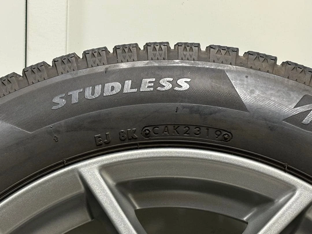 JDM SuperBORBET 205/55/R16 BriZack VRX2 studless 4-pack No Tires - Image 4