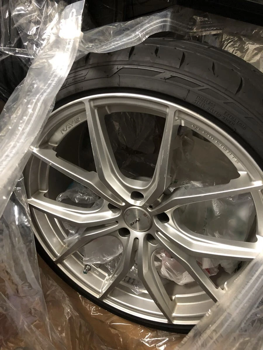 JDM 20-inch Rays Gra Village Gram Lights 57FXX 9j +45/9j +38 wheels an No Tires - Image 9