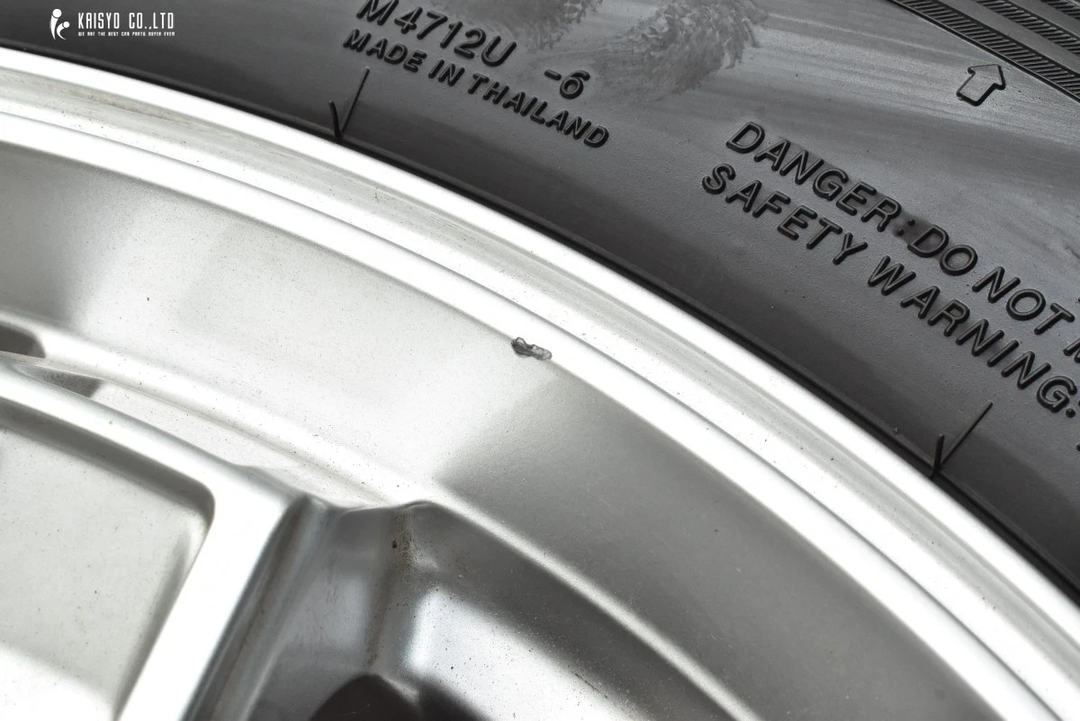 JDM Breathable Groove Weds KEELER Tactics 17-inch 8J +25 PCD139.7 Yoko No Tires - Image 9