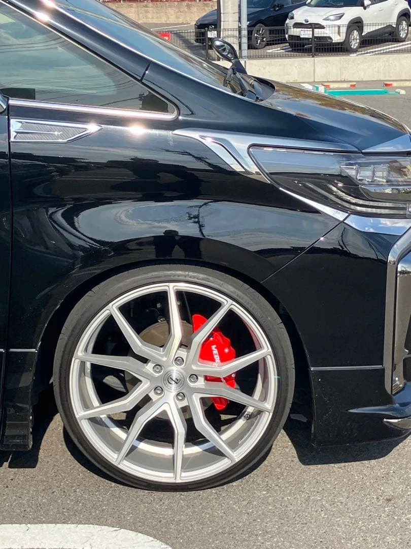 JDM Esprit Ghost Line GL402 22-inch 9J 30 Alphard No Tires - Image 3