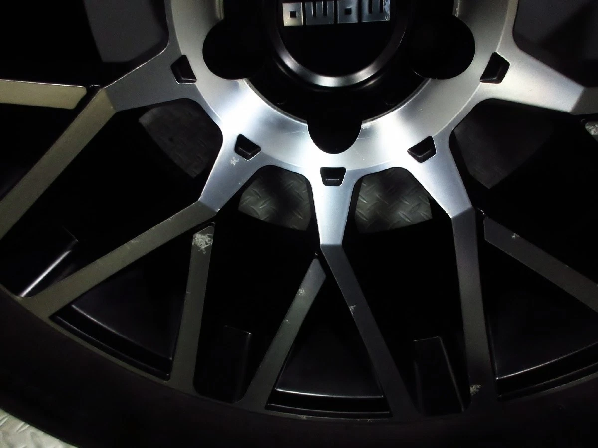 JDM Excellent condition: Super-grooved MOMO REVENGE EVO 8.5J+25 PCD112 No Tires - Image 2