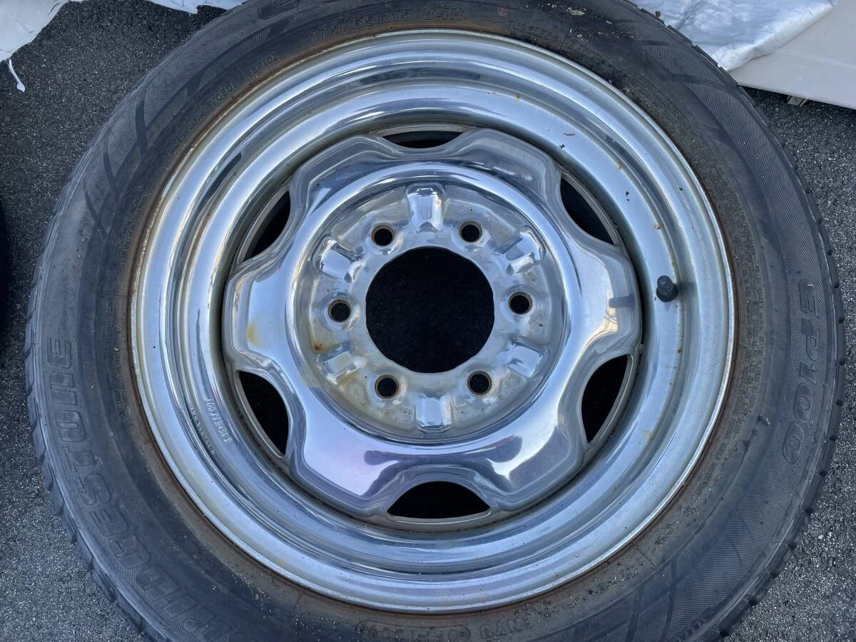 JDM Old car Rare Datsun Truck 620 with 156-hole 139.7 6J iron wheels w No Tires - Image 4