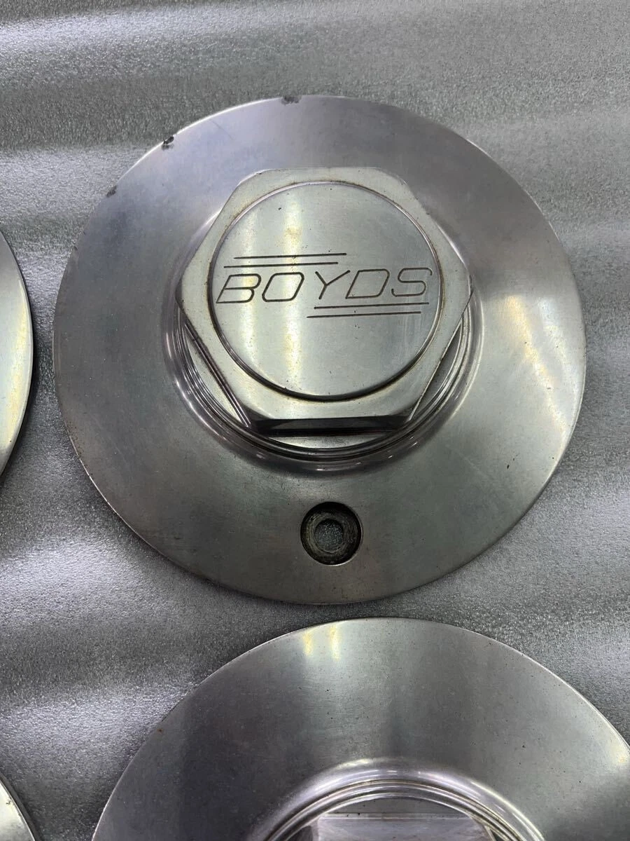 JDM Used BOYDS center caps aftermarket diameter approximately 17.75cm No Tires - Image 4