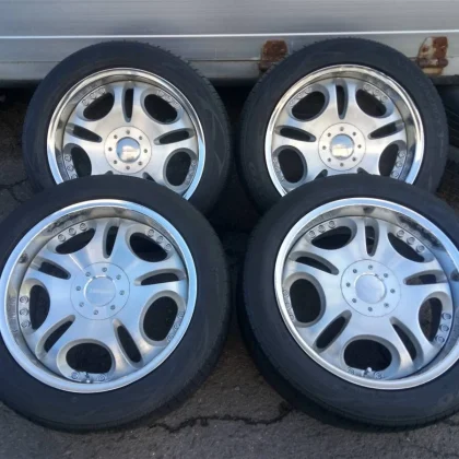 JDM Deep-rimmed wheels Used 4-piece set with 18-inch Lowenhart summer No Tires