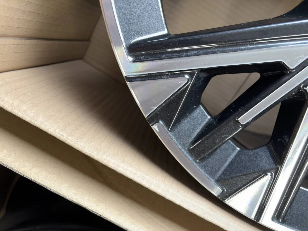 JDM BMW F70 1series Genuine Msports New Car 18-inch 4-Book No Tires - Image 7