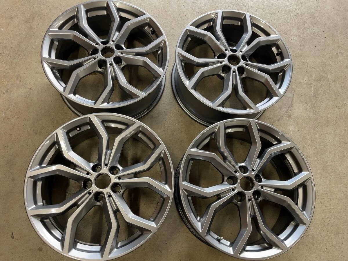 JDM BMW X3 G01 X4 G02 Genuine 194Book Set No Tires