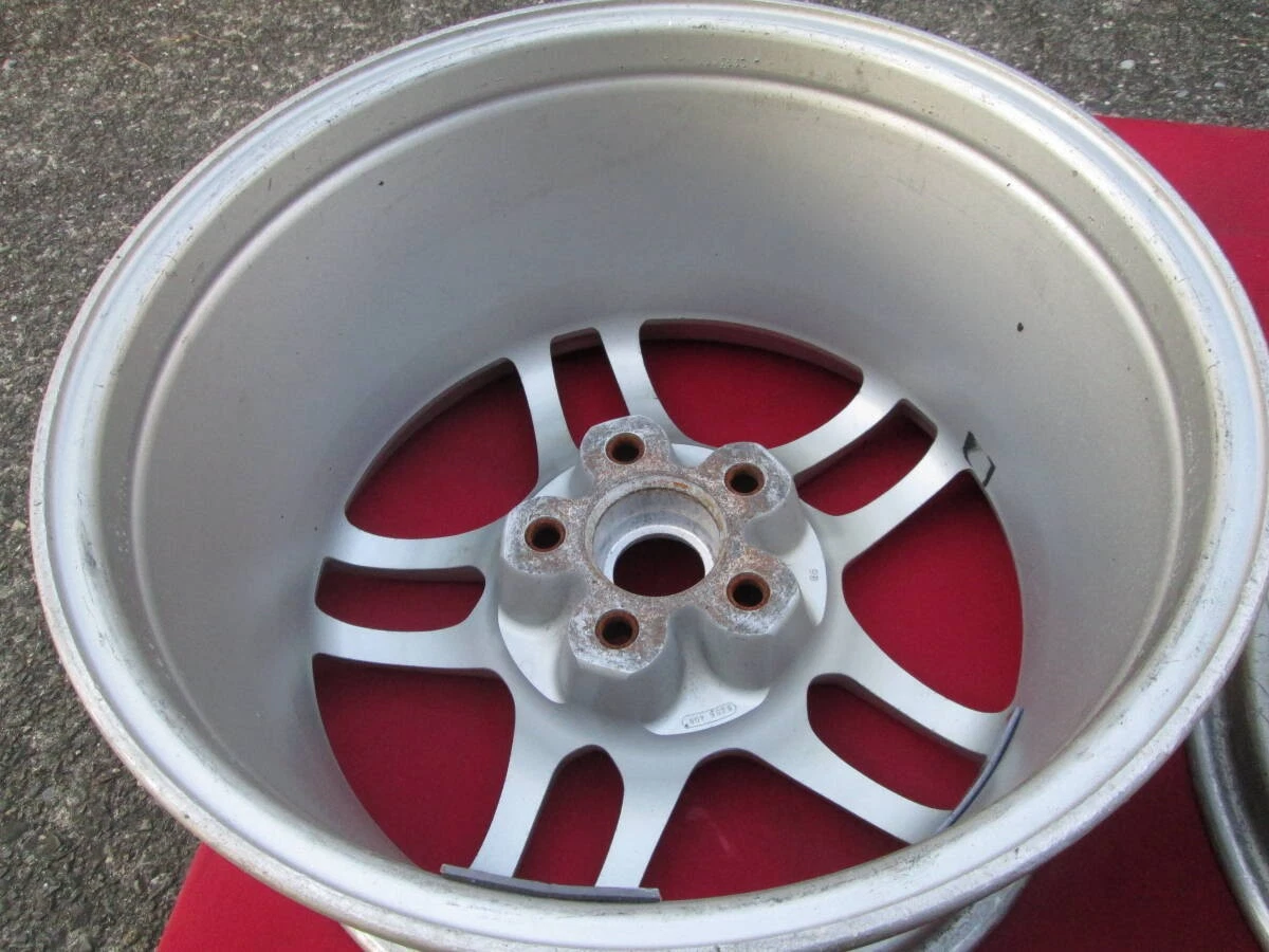 JDM Super high-quality Nissan R33 Skyline GT-R genuine wheels 2-piece No Tires - Image 9