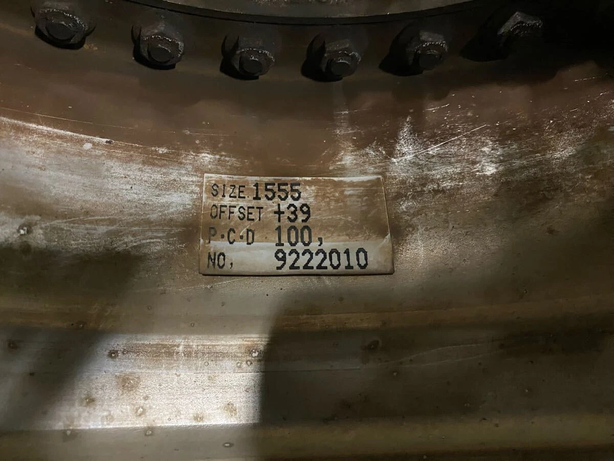 JDM Discontinued TAKE OFF 155.5J +39 PCD100 H4 4-lug Chevron wheels fo No Tires - Image 8